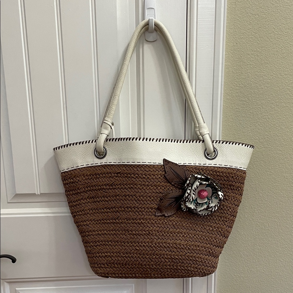 🌺BRIGHTON Brown Straw Tote with Cream Leather Trim and Floral Applique